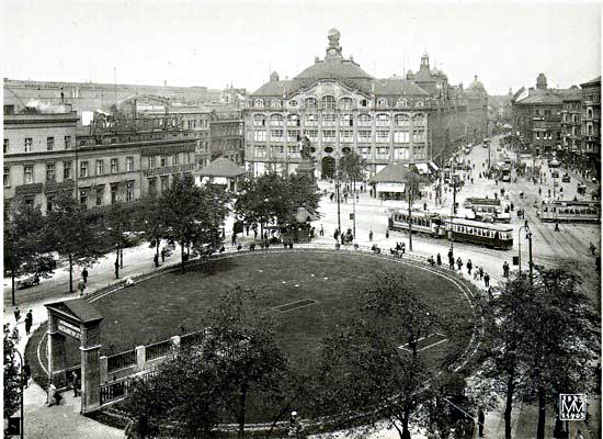 Der Alexanderplatz in Berlin